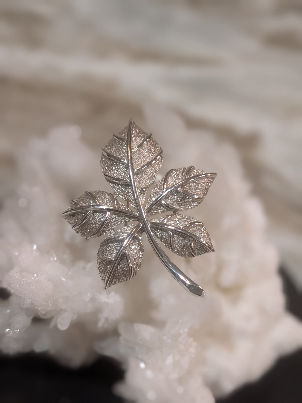 Silver Leaf Brooch Pin